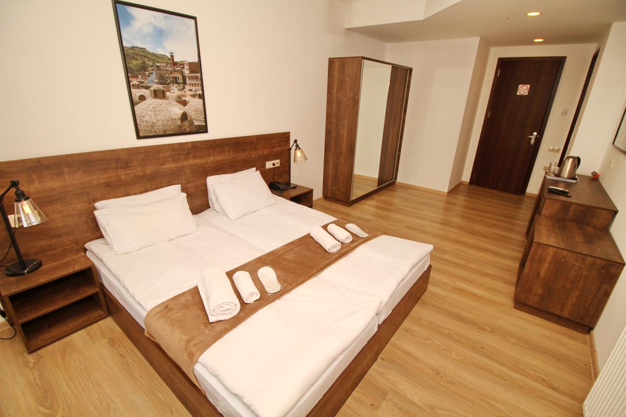 Tbilisi View Hotel Екстериор снимка